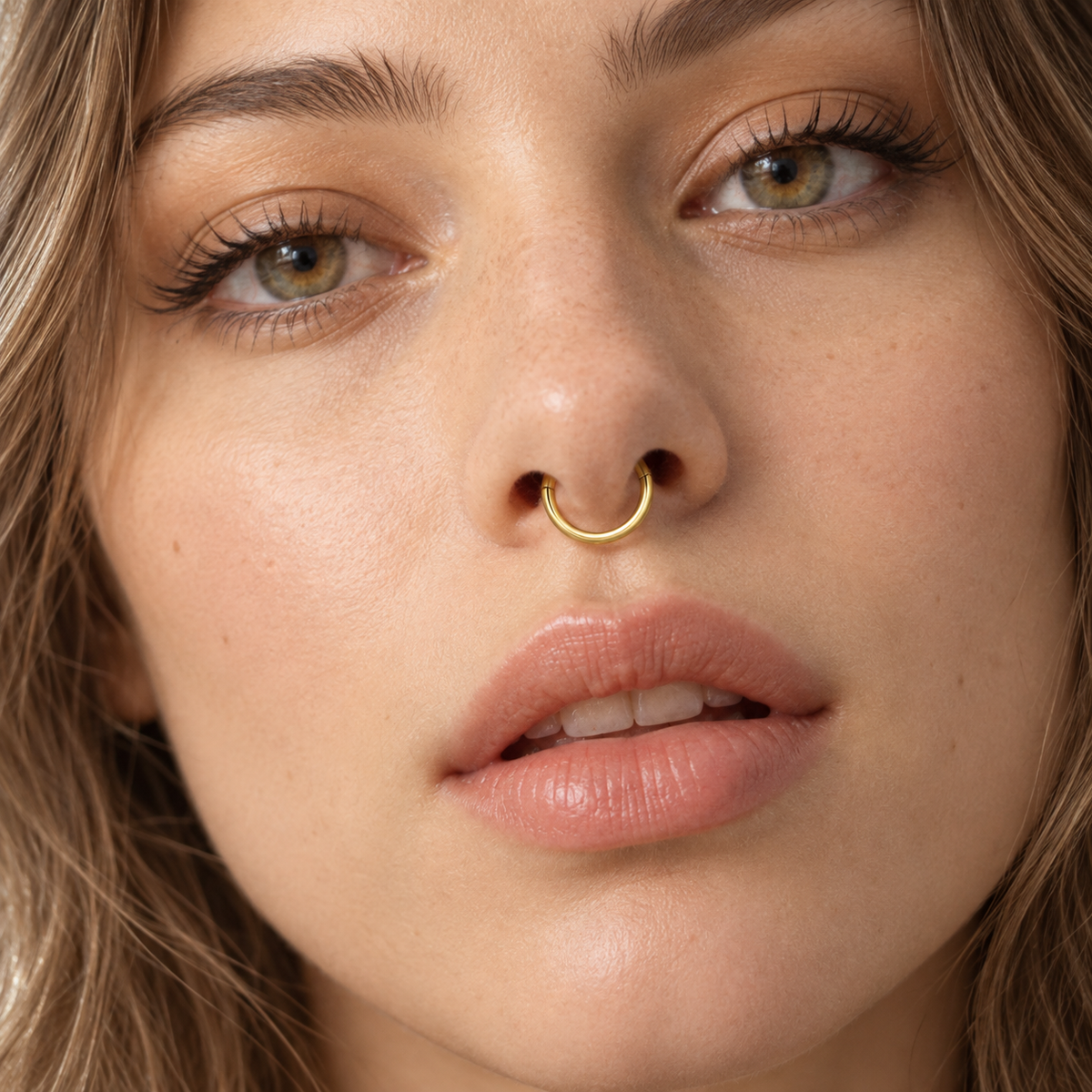Continuum Hoop Ring