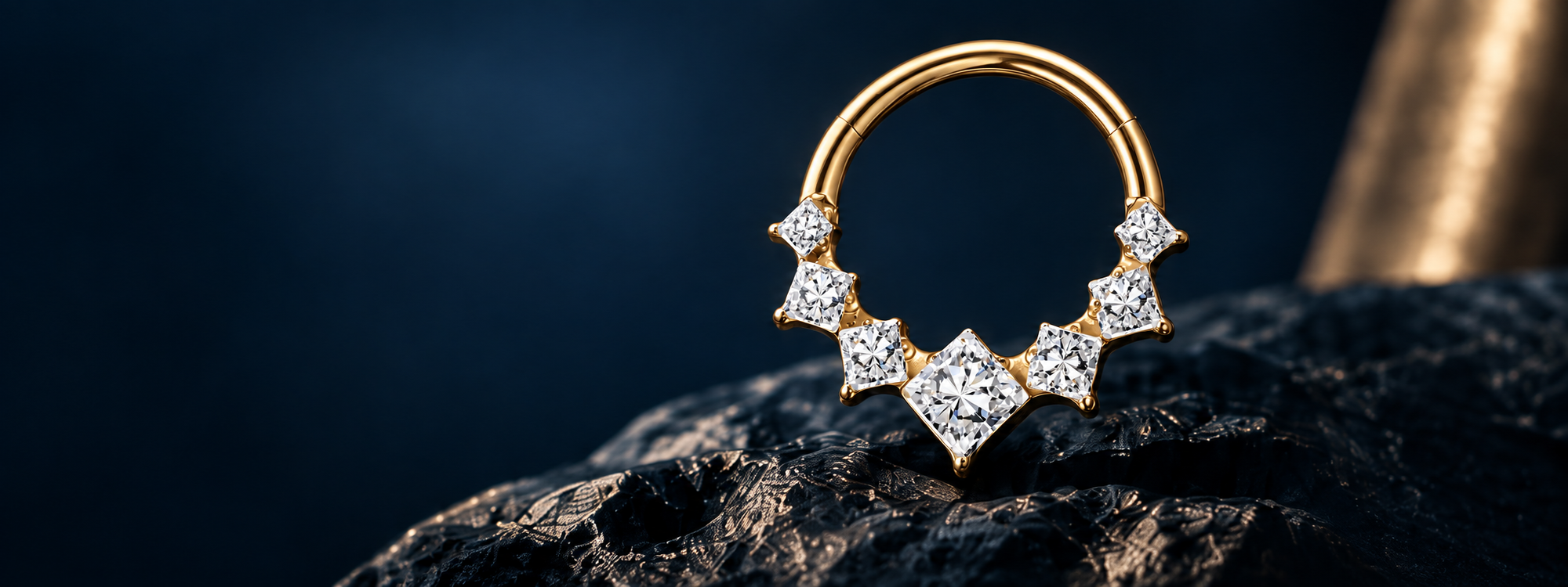 Gold-tone seven-stone clicker on dark stone